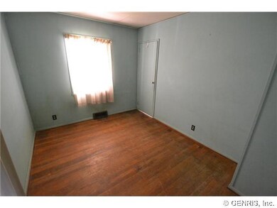 Bedroom. Third bedroom.