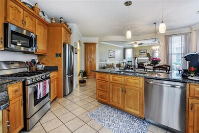 Maple Cabinets, New Stainless-Steel appliances, Up