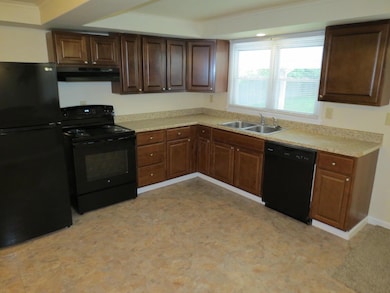 1768 Hollow Run Dr, Columbus, OH 43223 - photo 5