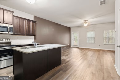 4497 Ravenwood Dr, Union City, GA 30291 - photo 6