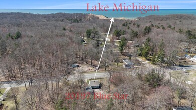 arrow to Lake Michigan
