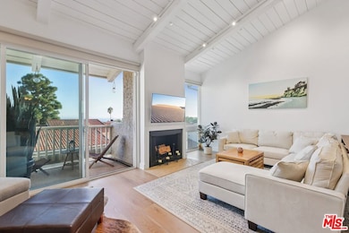 28266 Rey de Copas Ln, Malibu, CA 90265 - photo 5