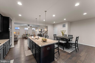 17902 Spotted Oak Rd, Dumfries, VA 22026 - photo 5