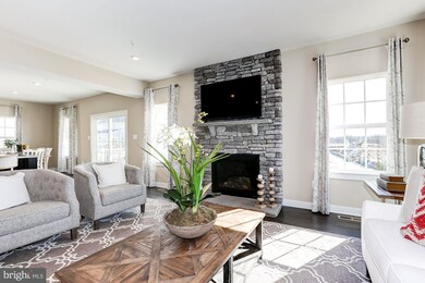 6818 Ballenger Run Blvd, Frederick, MD 21703 - photo 7