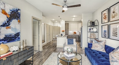 7100 Uvalde Rd unit 11108, Houston, TX 77049 - photo 3