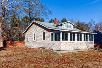 13 Juniper St, Wareham, MA 02571 - photo 3