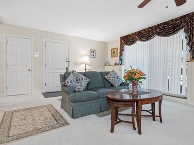 62 Jacqueline Rd unit 4, Waltham, MA 02452 - photo 6