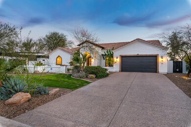 Driveway/Garage