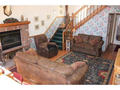 146 Forest Ridge Dr unit 1, Lincoln, NH 03251 - photo 2