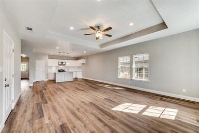 1308 NE Main St, Ennis, TX 75119 - photo 3