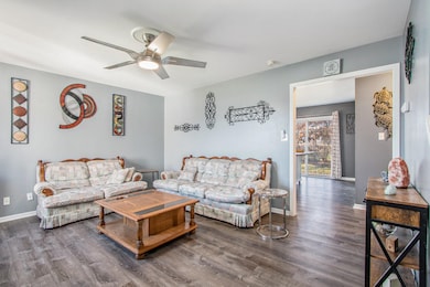 682 Dearborn Rd unit A, Valparaiso, IN 46385 - photo 6