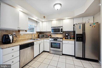 711 Hunters Run, Perkasie, PA 18944 - photo 5