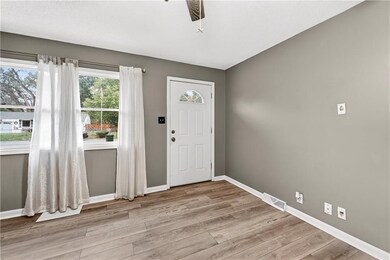 1927 Pottawatomie St, Leavenworth, KS 66048 - photo 5