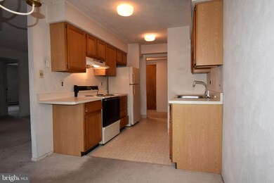 200 Winding Way unit J26, Downingtown, PA 19335 - photo 4