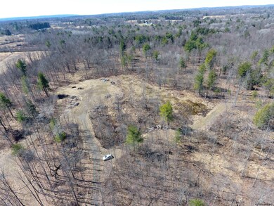 301 Middleline Rd unit (227.-1-6), Ballston Spa, NY 12020 - photo 2