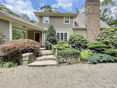 67 Transylvania Rd, Roxbury, CT 06783 - photo 4