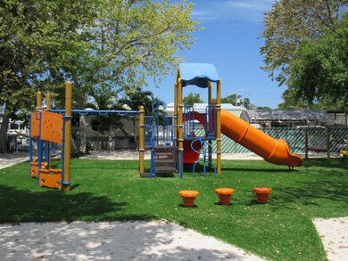 17 - Kids Playground