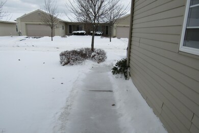 Walkway to driveway