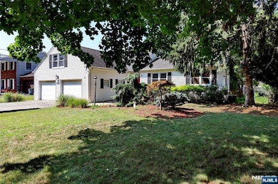 5 Campi Ct, Dumont, NJ 07628 - photo 2