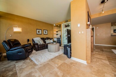 6 Living Room