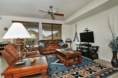 7849 W Discovery Way Florence-large-004-