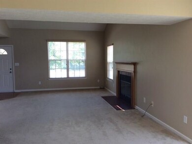 12344 Quarry Face Ct, Fishers, IN 46037 - photo 3