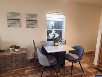 515 SE Sheridan Rd, Sheridan, OR 97378 - photo 5