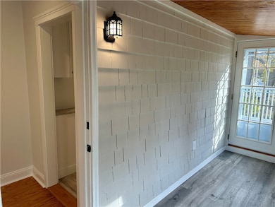 54 Planet Ave, Riverside, RI 02915 - photo 4