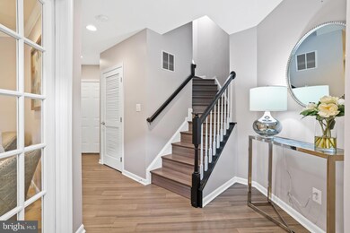 2128 Abbottsbury Way, Woodbridge, VA 22191 - photo 4