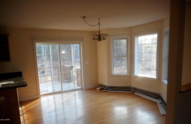 152 Luftus Ln, Dingmans Ferry, PA 18328 - photo 7