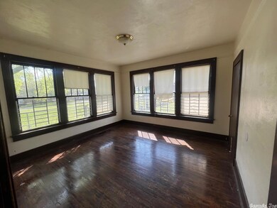 1322 Hanger St, Little Rock, AR 72202 - photo 5