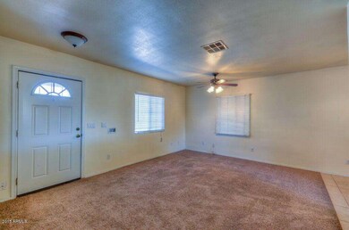 family room 3