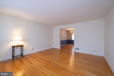 1803 Darrich Dr, Parkville, MD 21234 - photo 6