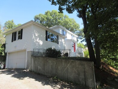 35 Hillcrest Ave, Worcester, MA 01602 - photo 4