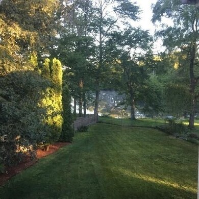 7 Lakeshore Dr, Bellingham, MA 02019 - photo 6