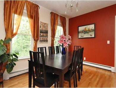 42 Woodlawn St unit 3, Jamaica Plain, MA 02130 - photo 5