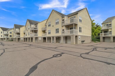 huron pkwy-27