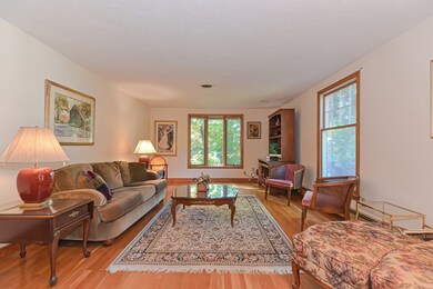 233 Stratford Rd, Needham, MA 02492 - photo 3