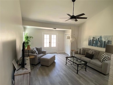 1608 Willie Dr, Marietta, GA 30062 - photo 3