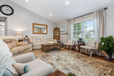 601 Charles-12