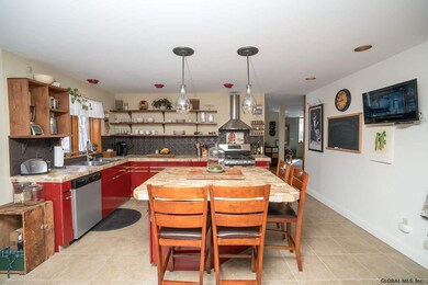 44 Scott Dr, Troy, NY 12180 - photo 5