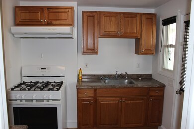 25 York Ave unit 2, Watertown, MA 02472 - photo 4