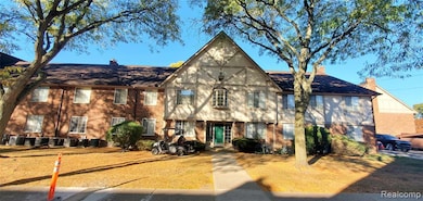 30224 Southfield Rd, Southfield, MI 48076 - photo 2