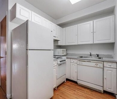 204 Grand St unit 5E, Hoboken, NJ 07030 - photo 3