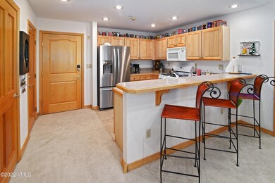aspenwood_206_kitchen_1