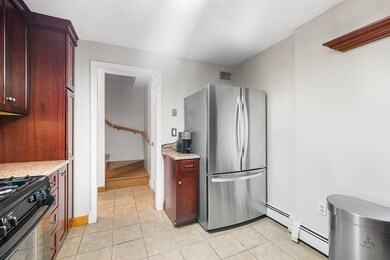 215 Centre St unit 4, Quincy, MA 02169 - photo 6