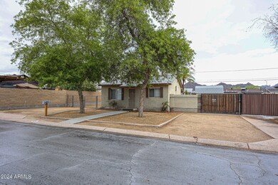 8841 N 6th St, Phoenix, AZ 85020 - photo 2