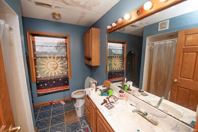 8224 N Meridian Line Rd, West Lafayette, IN 47906 - photo 7