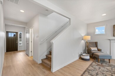 Timberline - Entryway