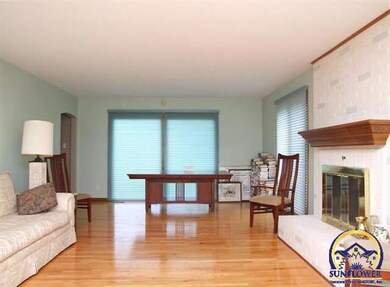 9335 SW 61st St, Topeka, KS 66610 - photo 2